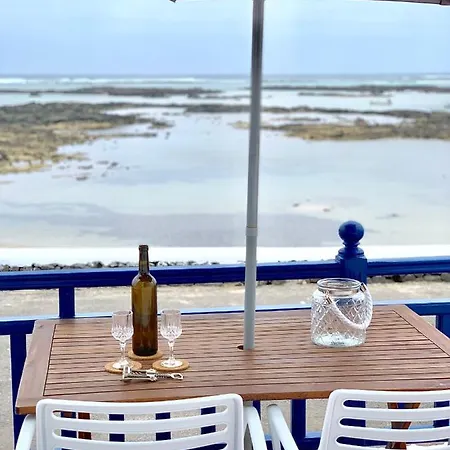 Casa El Charco Сasa de vacaciones Órzola